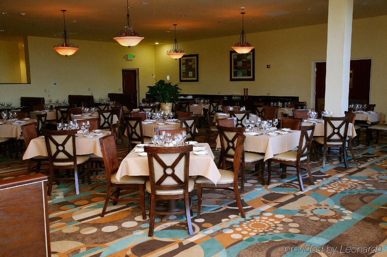 Holiday Inn Hotel & Suites Beaufort At Highway 21, An Ihg Hotel Restaurant photo